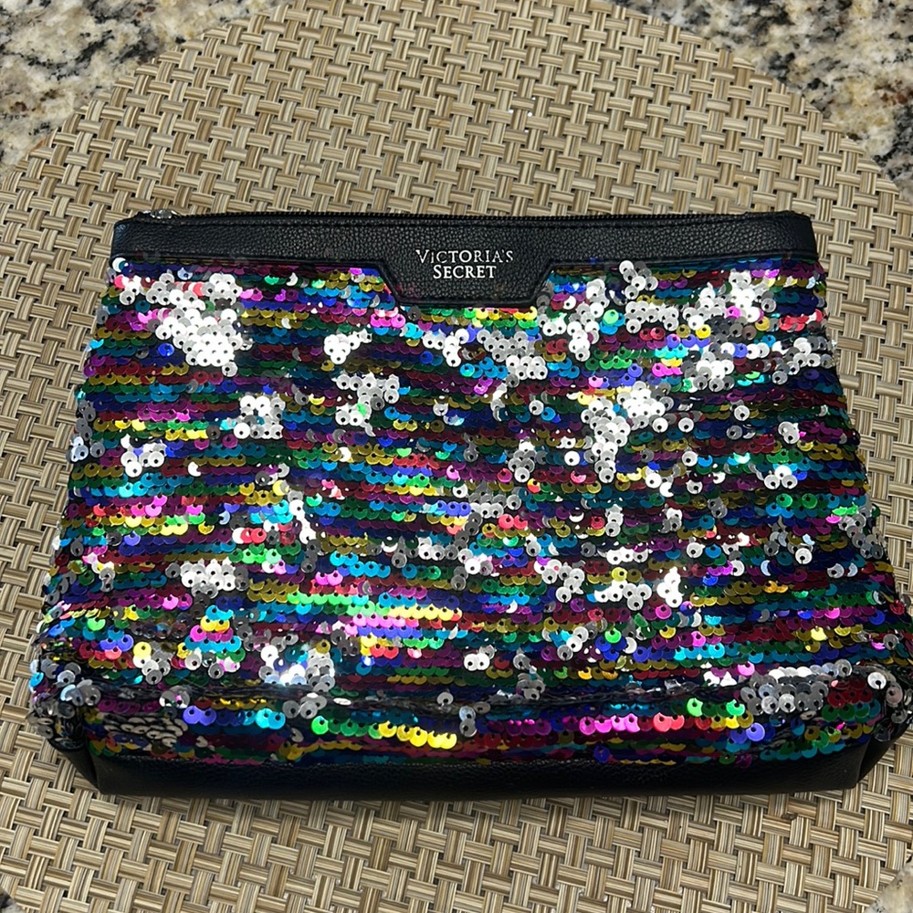 Victoria Secrets make up bag